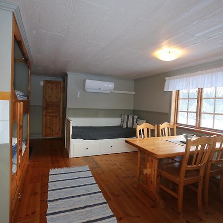 Ratt O Roder Stugby & Konferens Villa Djuras Luaran gambar