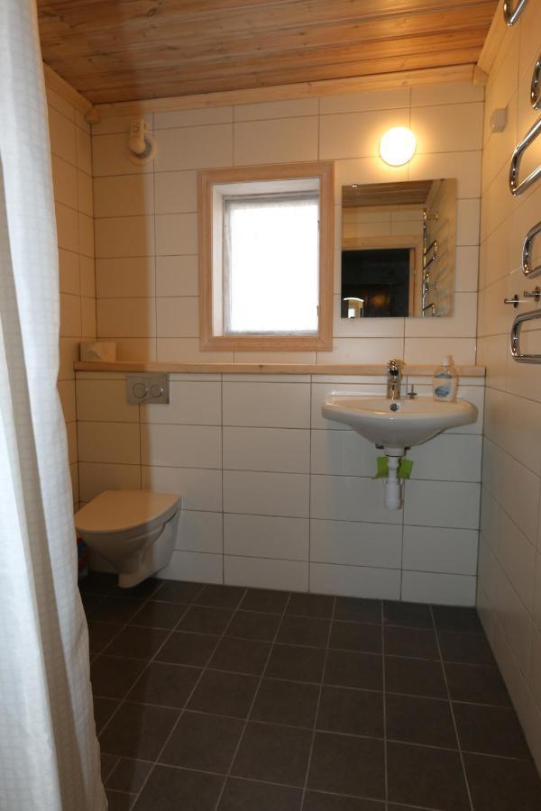 Ratt O Roder Stugby & Konferens Villa Djuras Luaran gambar