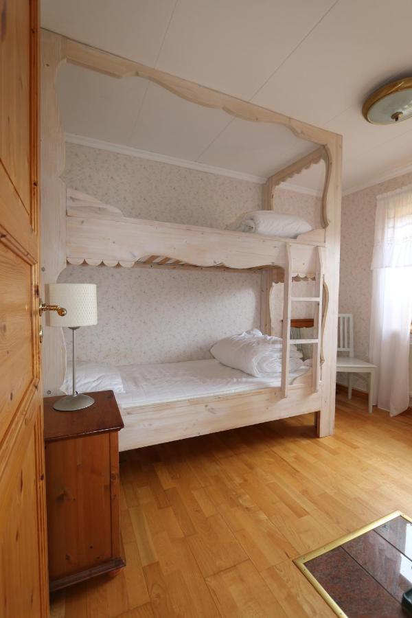 Ratt O Roder Stugby & Konferens Villa Djuras Luaran gambar
