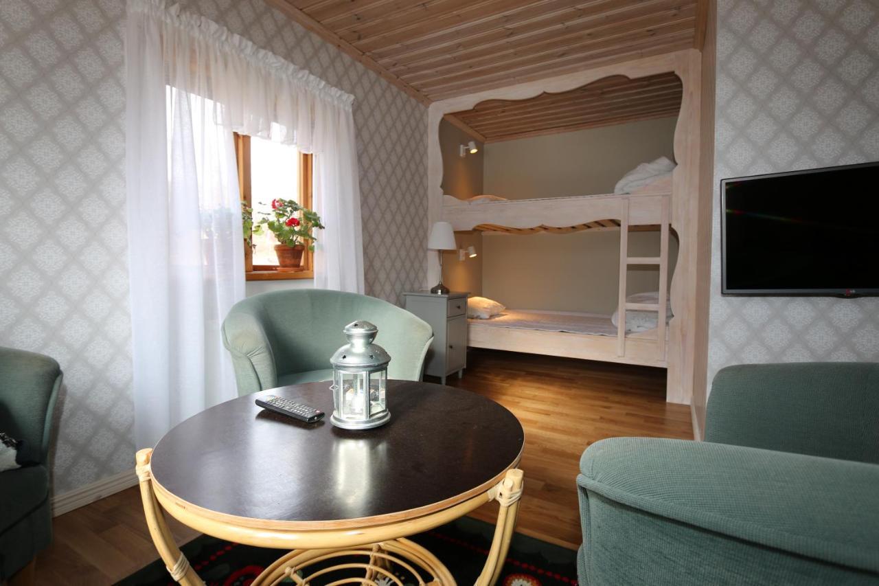 Ratt O Roder Stugby & Konferens Villa Djuras Luaran gambar