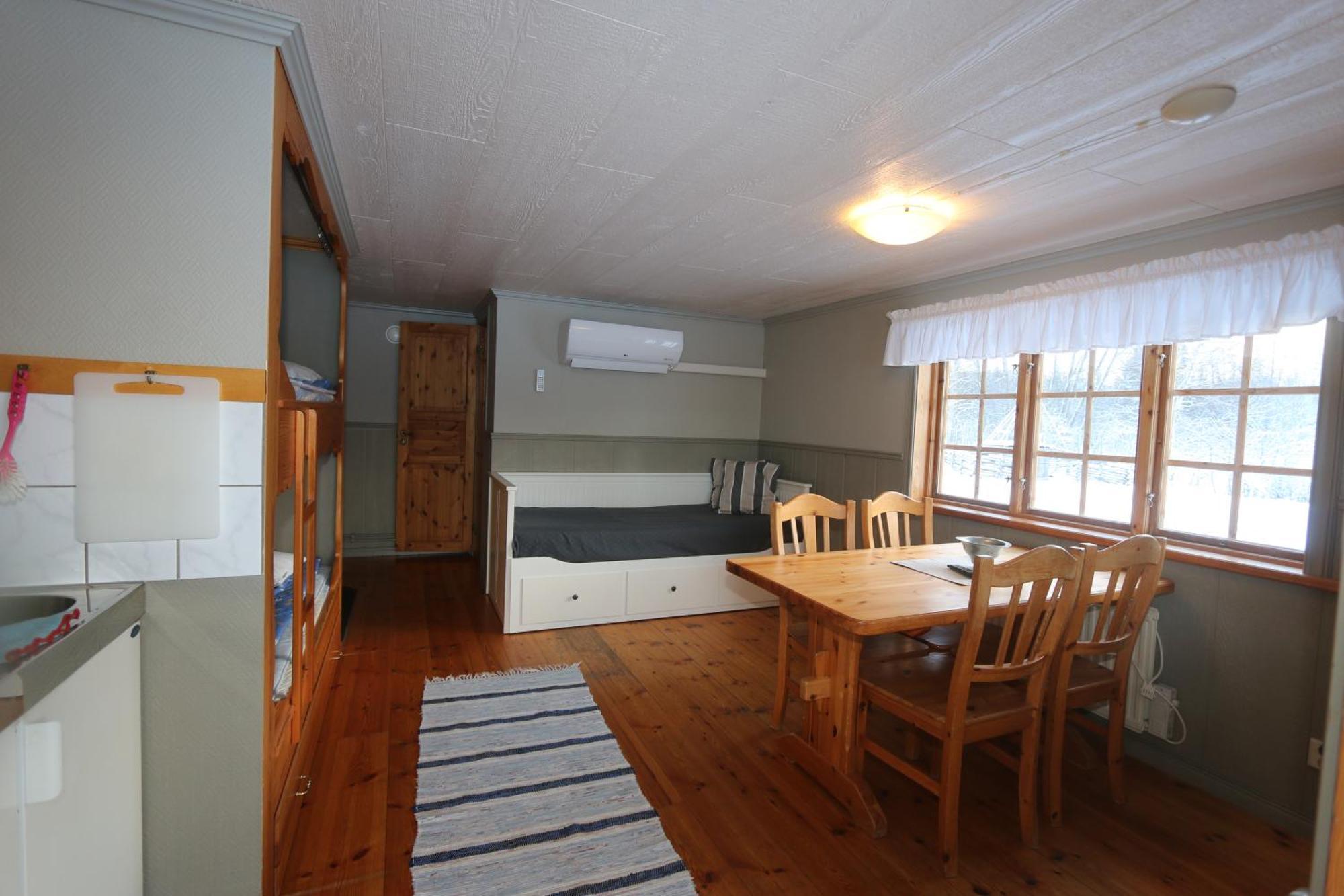 Ratt O Roder Stugby & Konferens Villa Djuras Luaran gambar