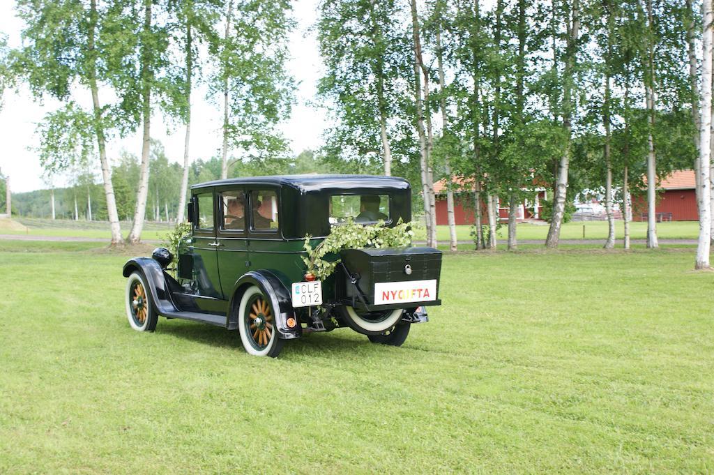 Ratt O Roder Stugby & Konferens Villa Djuras Luaran gambar